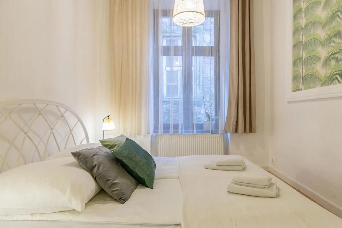 Apartment Cherish Bloom Krakow