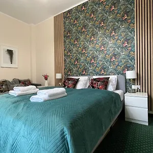 Apartment Gertrudy 10 - 1-minute Walk To The Old Town, Krakow