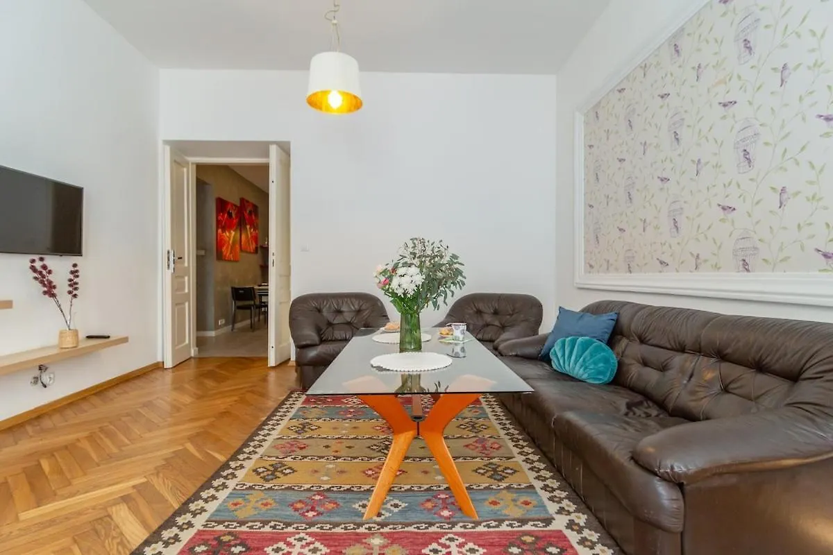 Apartment Cherish Bloom Krakow